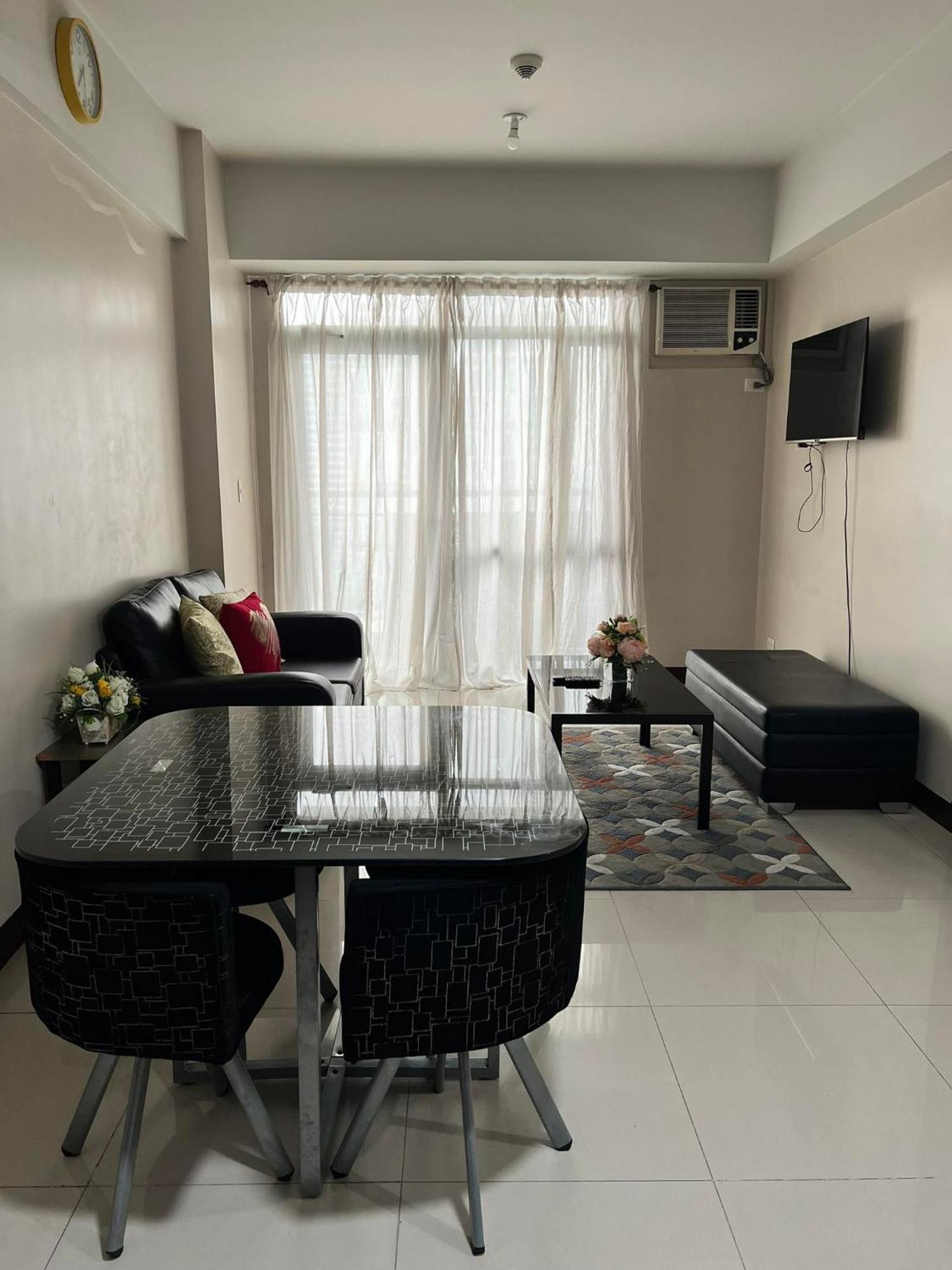 Aparthotel Manhattan Heights Towerb In Araneta Cubao 5Mins Walk To Smart Araneta Manila Exterior foto
